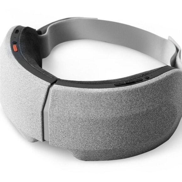 Sharper Image RealTouch Eye Mask Hot + Cold Massager - Picture 3 of 11